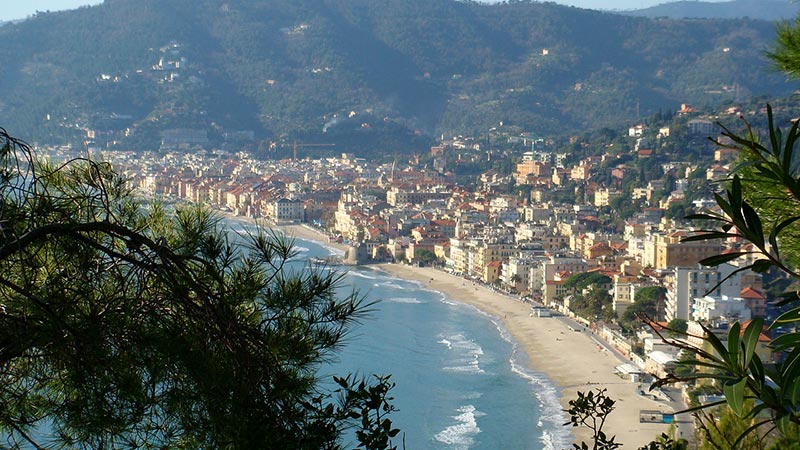 Alassio, bloemenriviera, Italië