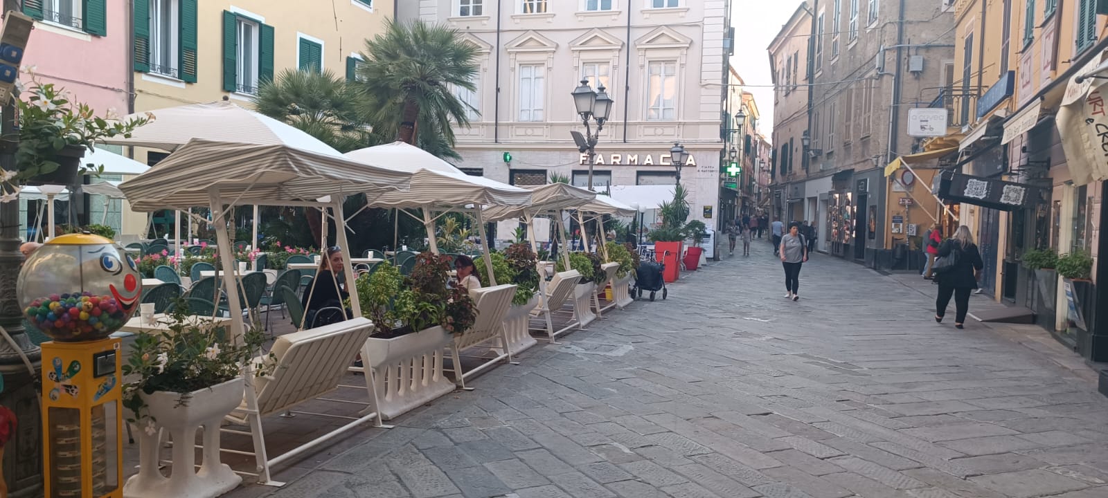 Alassio centrum, Ligurië, Italië