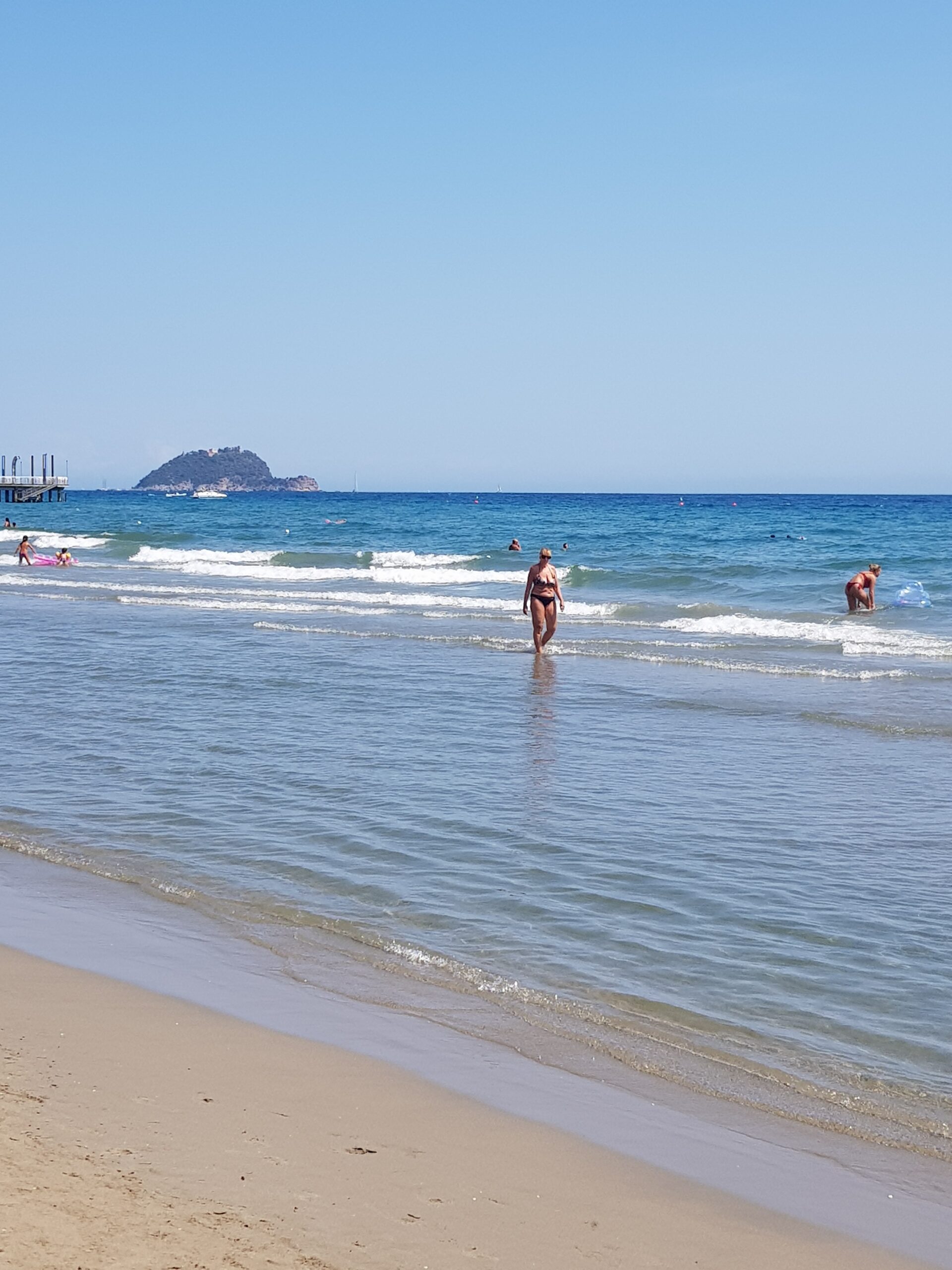 Alassio strand, Alassio beach, Alassio spiaggia 