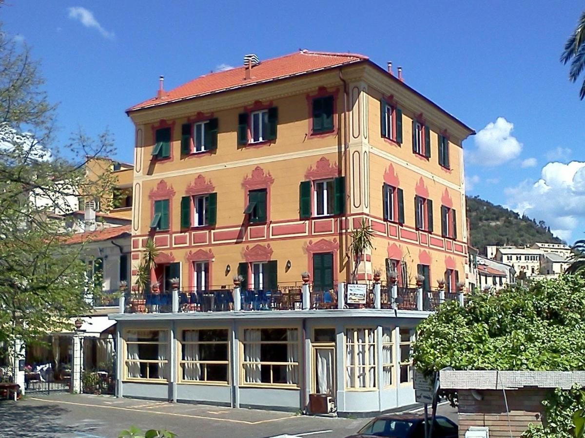 Hotel Miramare, Noli, Italië (8.4)