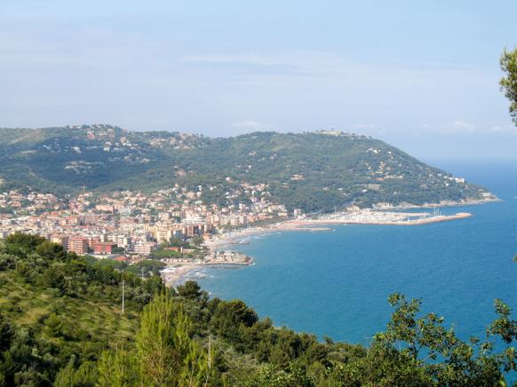 Marina d’Andora, bloemenrivièra, Italië