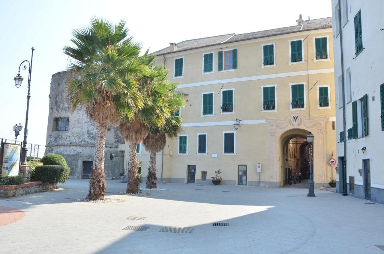 Oude centrum Laigueglia, Ligurië, Italië Oude centrum Laigueglia, Ligurië, Italië