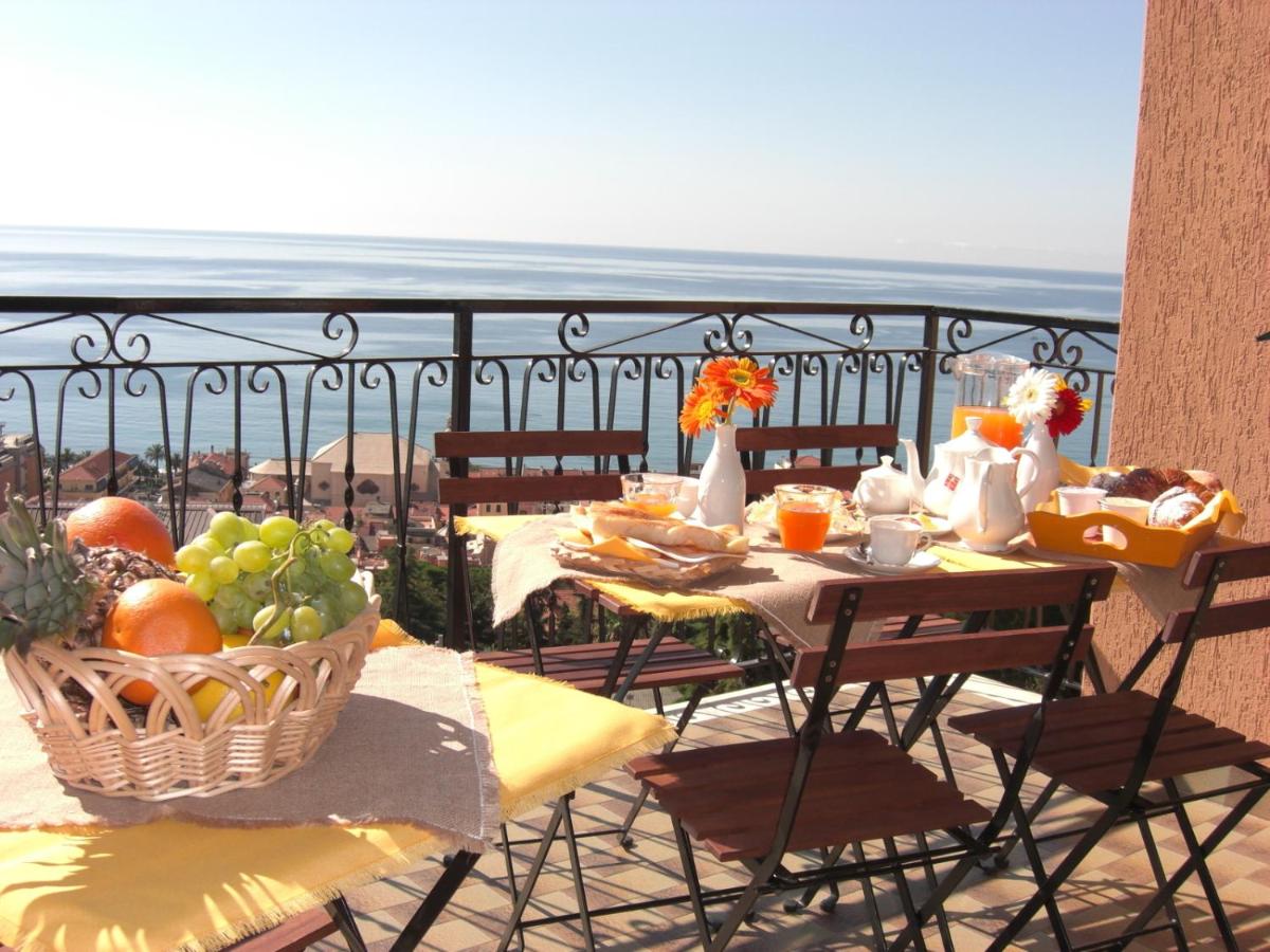 Pietra Preziosa Bed & Breakfast, Pietra Ligure, Italië (8.7)