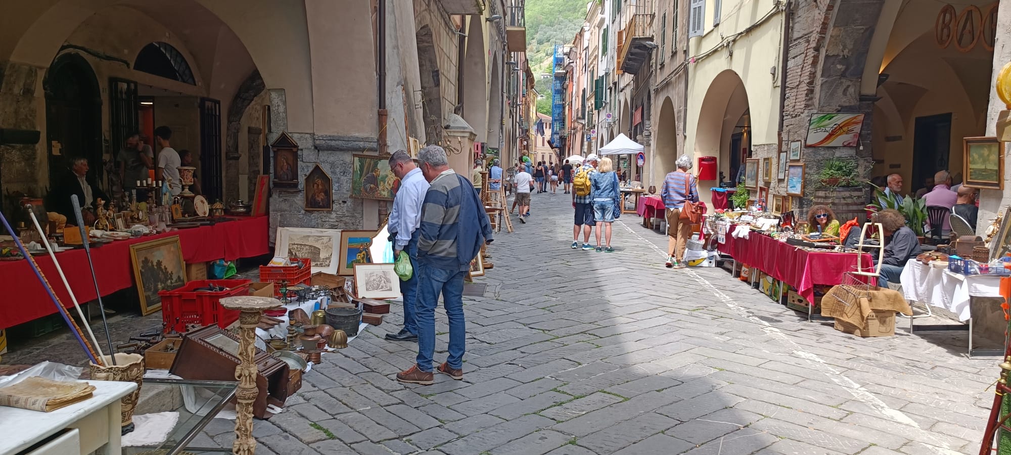 Pieve di teco, Ligurië, Italië 