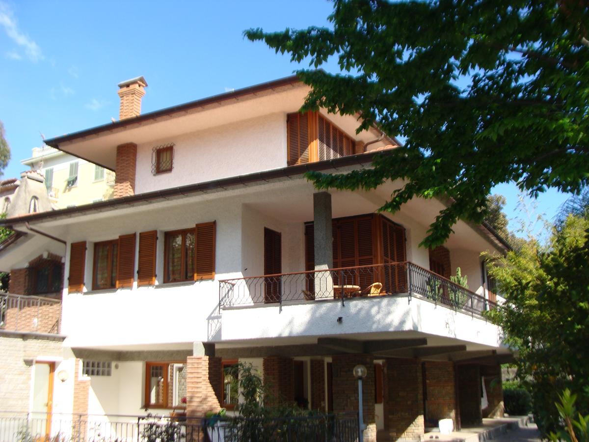 Vakantiehuis bloemenrivièra, Italië 