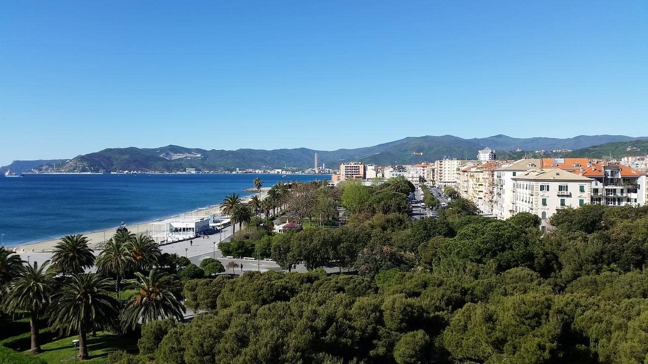 badplaats Savona, bloemenriviera, Italië