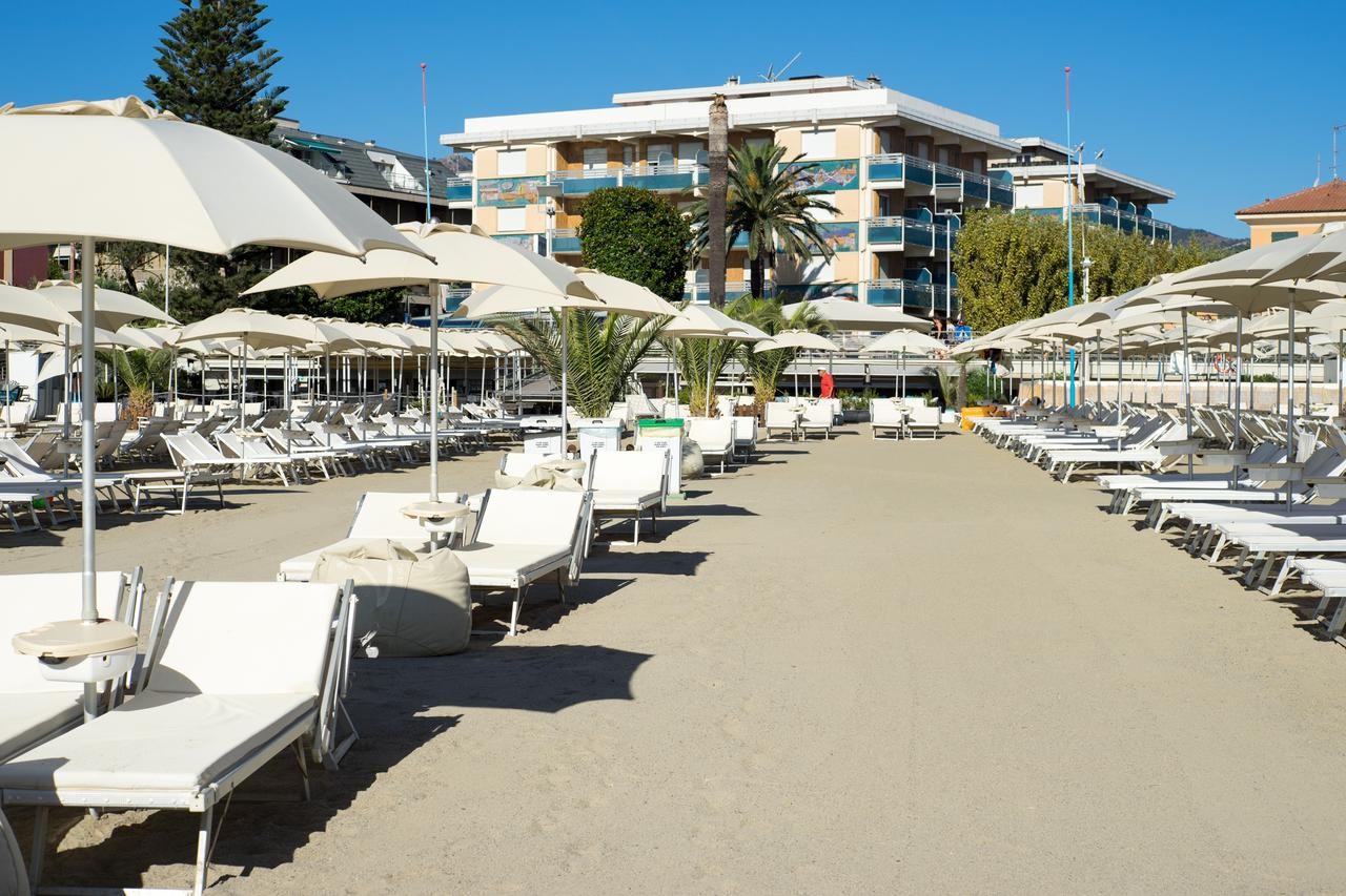strand Loano, Ligurië, Italië