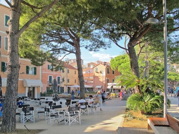 terras Imperia, bloemenriviera, Italië