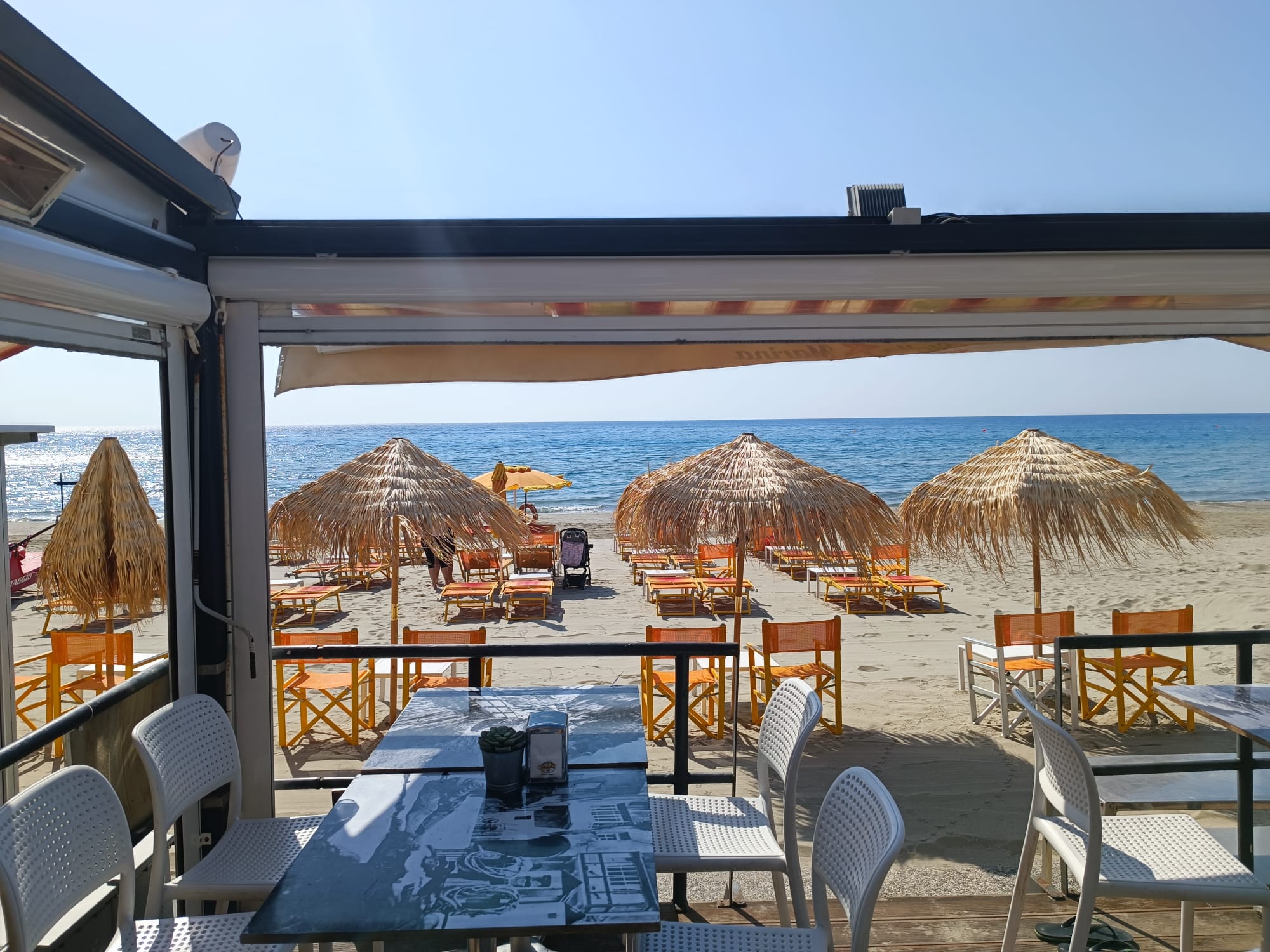 zandstrand Alassio, Italiaanse bloemenriviera